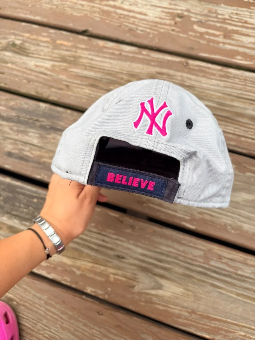 New Era Fairy Graphic Cap – Gray & Pink Toddler